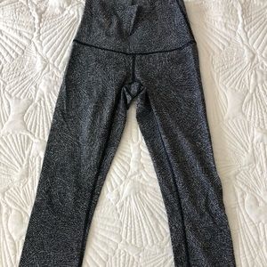 Lululemon leggings size 4